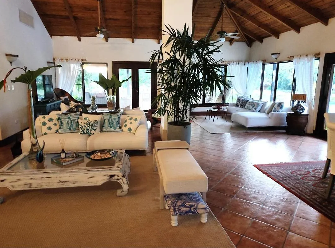 Villa Mariposa Los Cajuiles